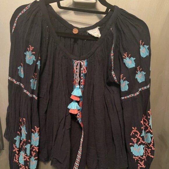 Free People Marishka Peasant Blouse in black - Picture 4 of 16